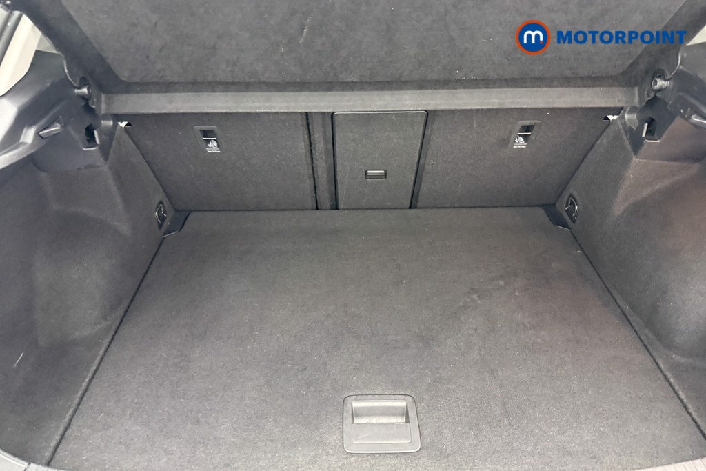 Volkswagen T-Roc Life Manual Petrol SUV - Stock Number (1594559) - 7th supplementary image