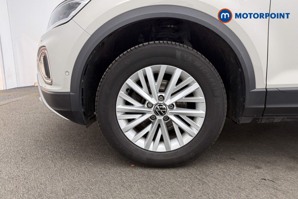Volkswagen T-Roc Life Manual Petrol SUV - Stock Number (1594559) - 25th supplementary image