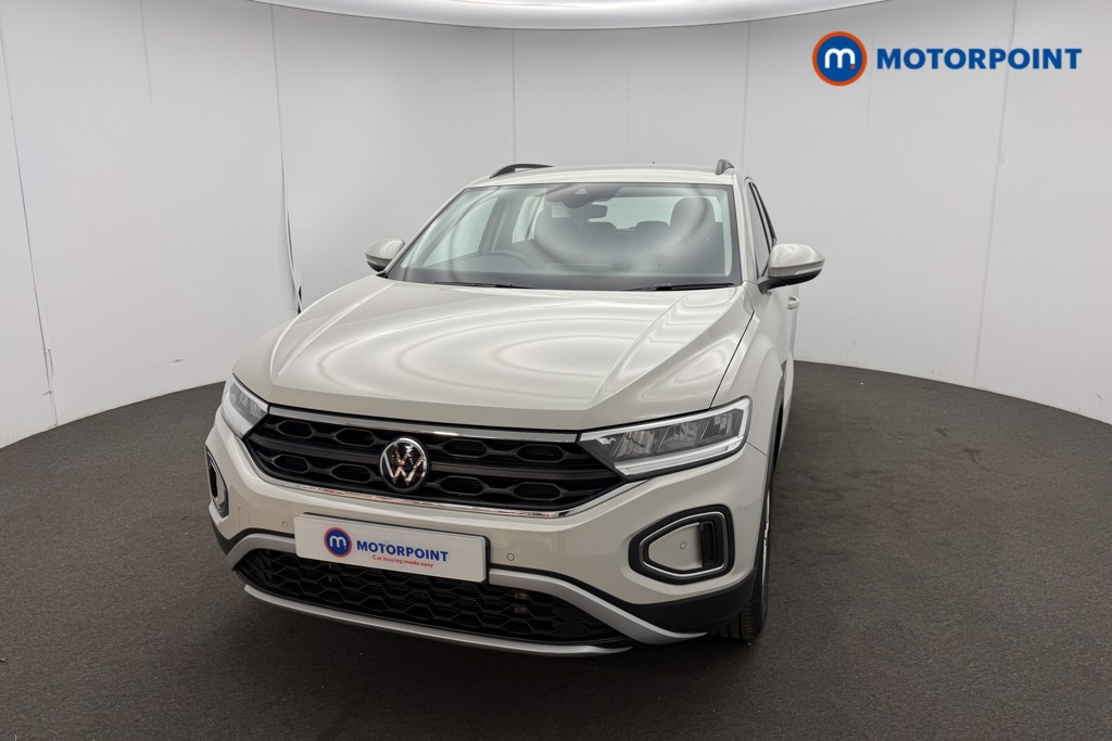 Volkswagen T-Roc Life Manual Petrol SUV - Stock Number (1594559) - 1st supplementary image