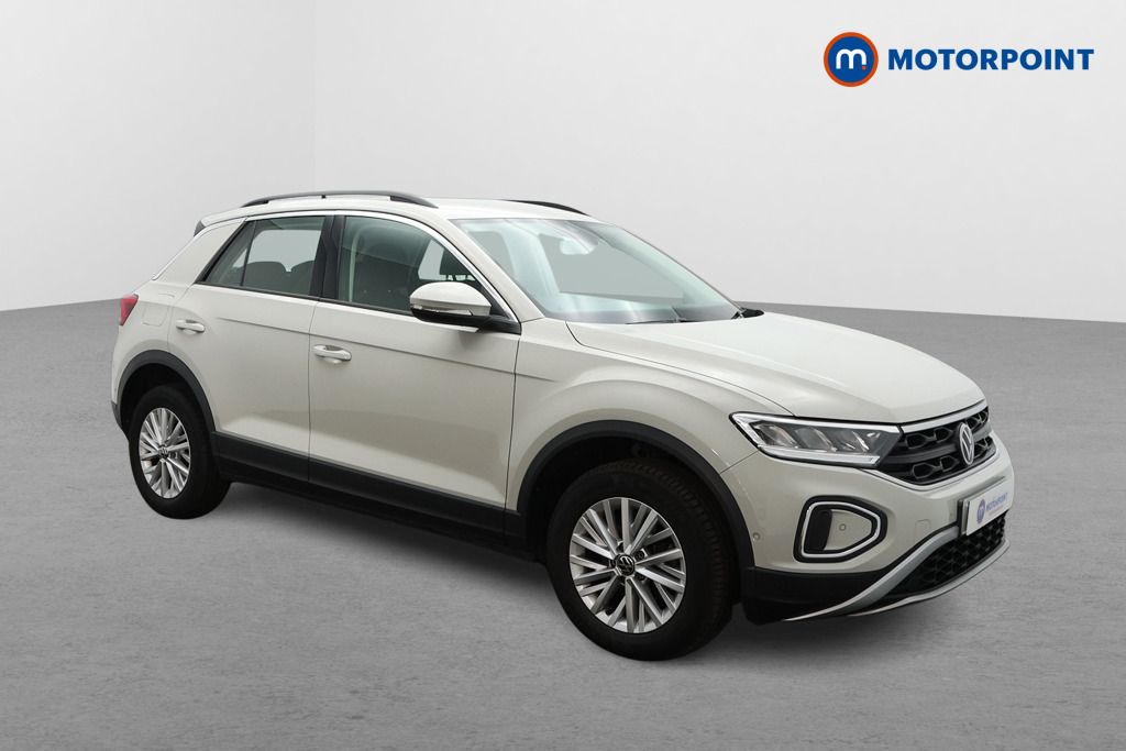 Volkswagen T-Roc Life Manual Petrol SUV - Stock Number (1594559) - Drivers side front corner