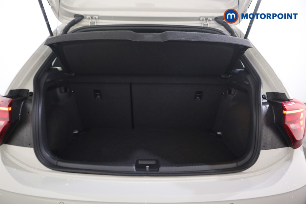 Volkswagen Polo R-Line Manual Petrol Hatchback - Stock Number (1594707) - 20th supplementary image