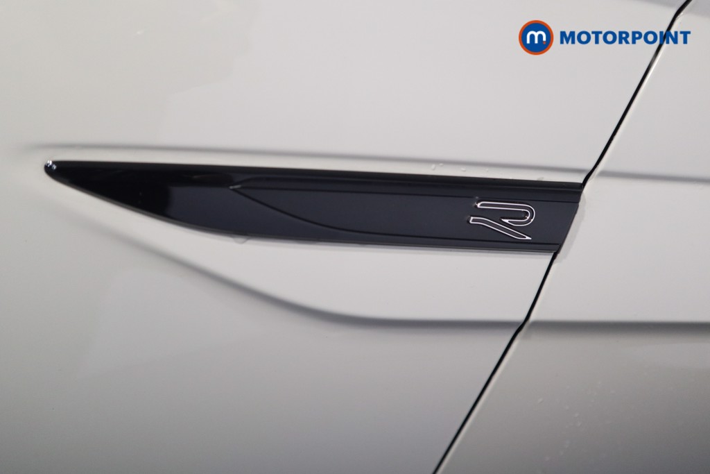 Volkswagen Polo R-Line Manual Petrol Hatchback - Stock Number (1594707) - 30th supplementary image