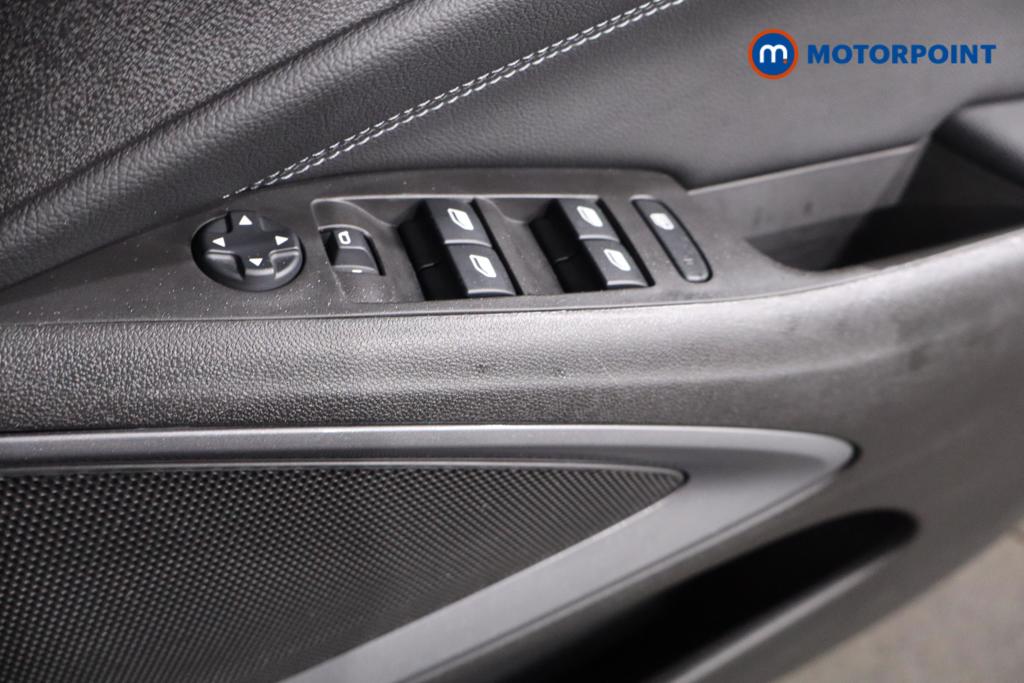 Vauxhall Crossland Elite Edition Manual Petrol SUV - Stock Number (1594818) - 9th supplementary image