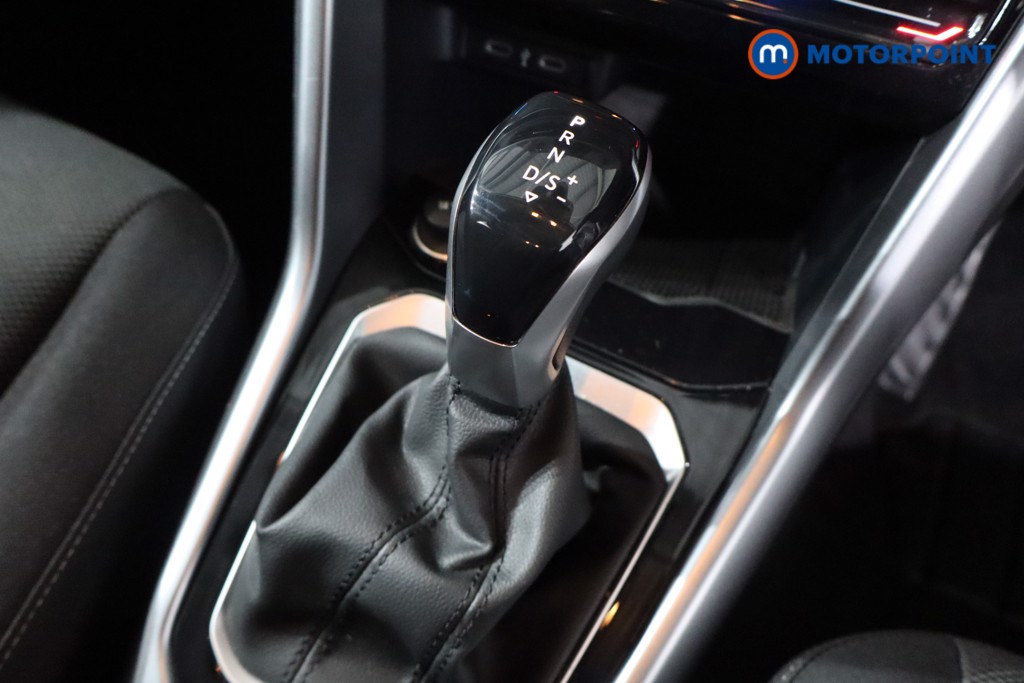 Volkswagen T-Roc Life Automatic Petrol SUV - Stock Number (1594851) - 14th supplementary image