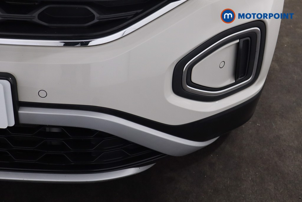 Volkswagen T-Roc Life Automatic Petrol SUV - Stock Number (1594851) - 28th supplementary image