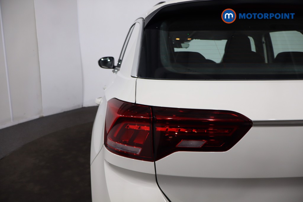 Volkswagen T-Roc Life Automatic Petrol SUV - Stock Number (1594851) - 33rd supplementary image