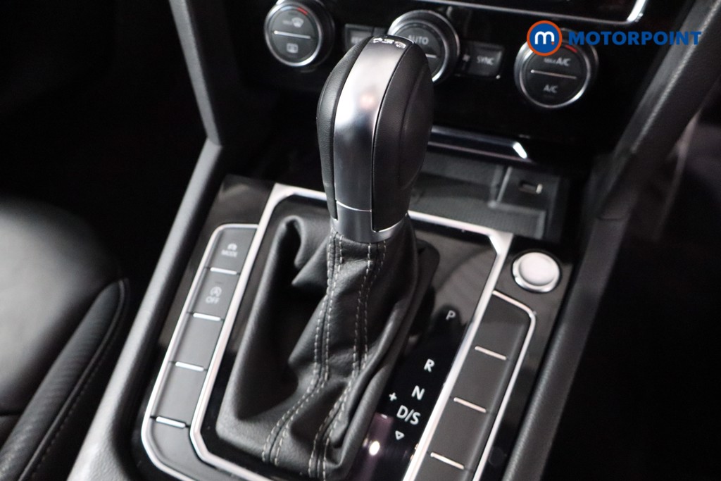 Volkswagen Arteon R-Line Automatic Petrol Hatchback - Stock Number (1594967) - 12th supplementary image