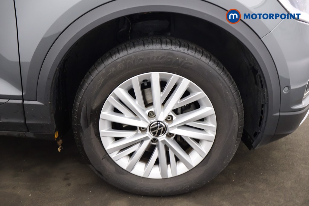 Volkswagen T-Roc Life Manual Petrol SUV - Stock Number (1595182) - 28th supplementary image