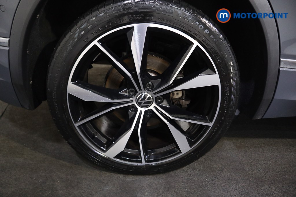 Volkswagen Tiguan R-Line Automatic Petrol Plug-In Hybrid SUV - Stock Number (1595199) - 23rd supplementary image