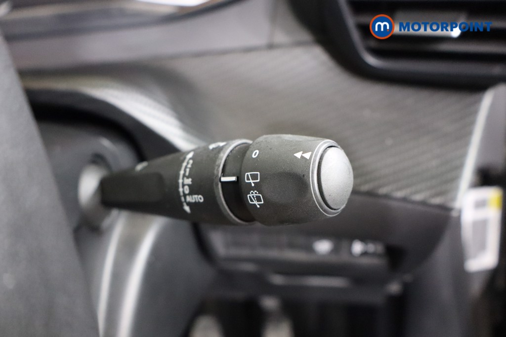Peugeot 2008 Active Manual Petrol SUV - Stock Number (1595257) - 16th supplementary image
