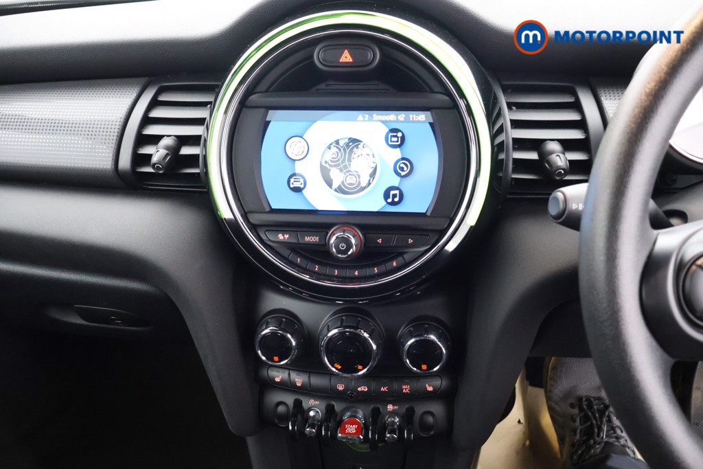 Mini Convertible Cooper Classic Manual Petrol Convertible - Stock Number (1595291) - 8th supplementary image