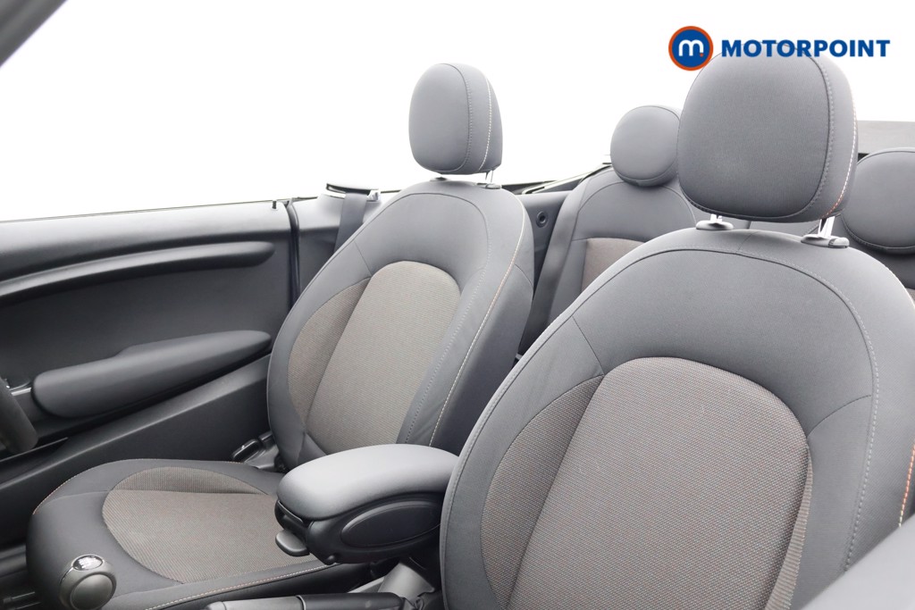 Mini Convertible Cooper Classic Manual Petrol Convertible - Stock Number (1595291) - 23rd supplementary image