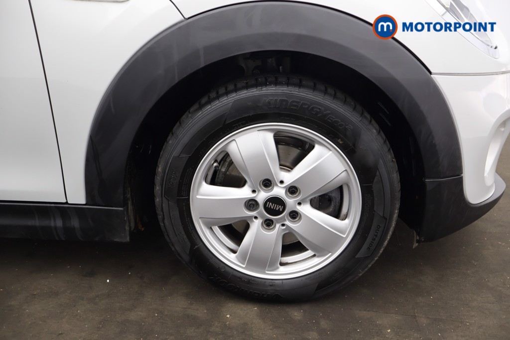 Mini Convertible Cooper Classic Manual Petrol Convertible - Stock Number (1595291) - 33rd supplementary image