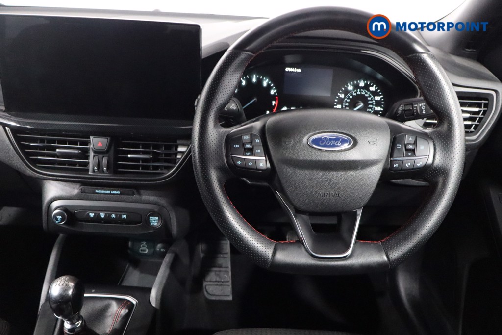 Ford Focus St-Line Manual Petrol Hatchback - Stock Number (1595419) - 3rd supplementary image