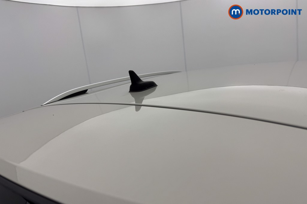 Volkswagen T-Roc R-Line Manual Petrol SUV - Stock Number (1595813) - 21st supplementary image