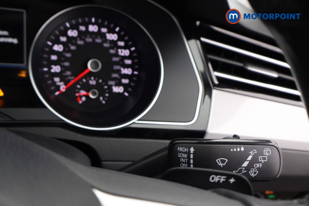 Volkswagen Passat SEL Automatic Diesel Estate - Stock Number (1595988) - 6th supplementary image