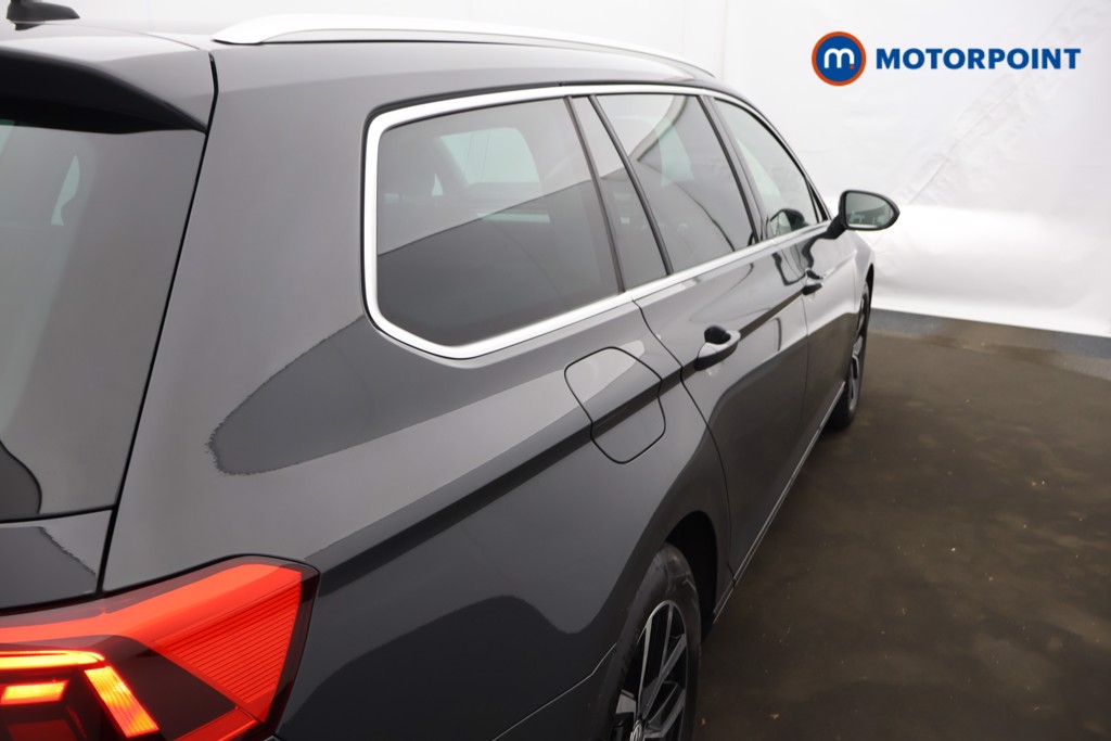 Volkswagen Passat SEL Automatic Diesel Estate - Stock Number (1595988) - 28th supplementary image