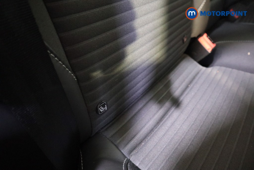 Ford Focus Titanium X Manual Petrol Hatchback - Stock Number (1596270) - 17th supplementary image