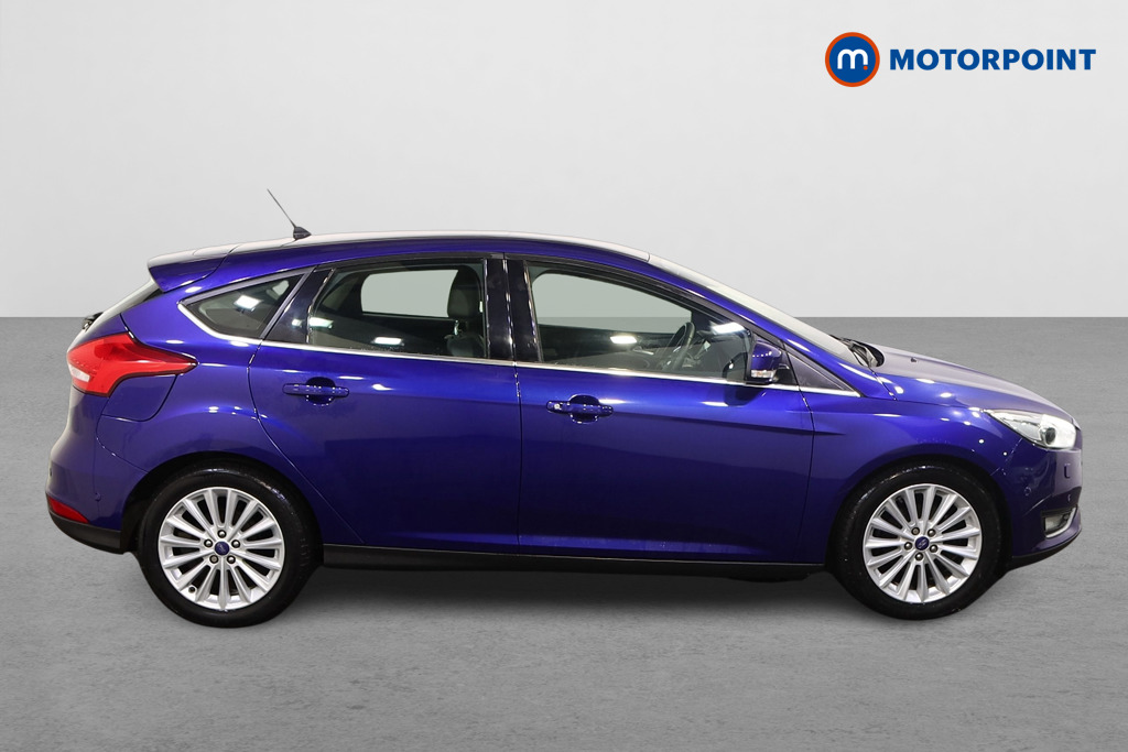 Ford Focus Titanium X Manual Petrol Hatchback - Stock Number (1596270) - Drivers side