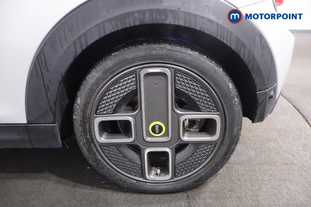 Mini Hatchback Cooper S Level 2 Automatic Electric Hatchback - Stock Number (1596284) - 20th supplementary image
