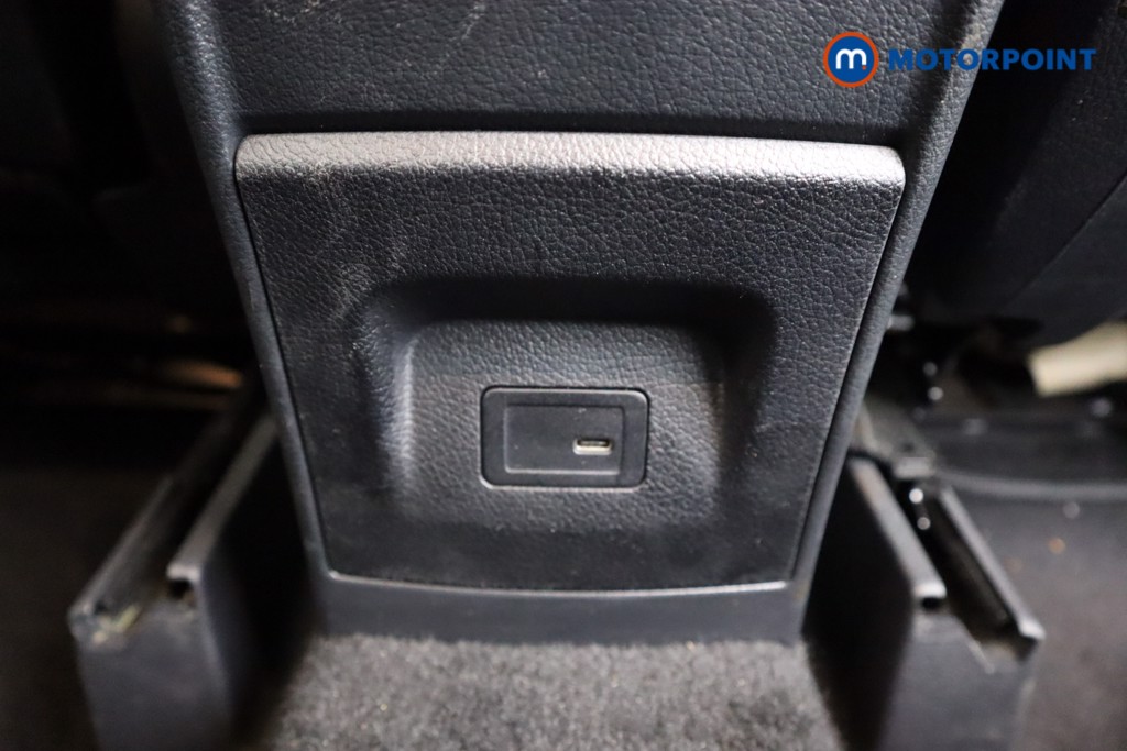 Mercedes-Benz GLA Amg Line Automatic Diesel SUV - Stock Number (1596453) - 28th supplementary image