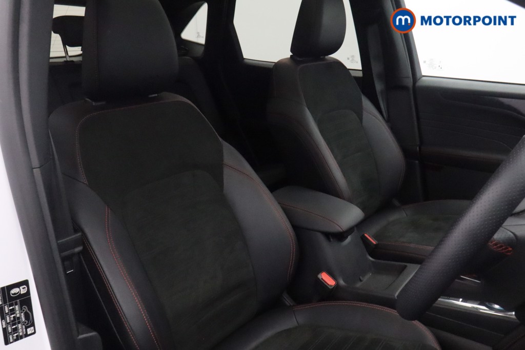 Ford Kuga Black Package Edition Automatic Petrol-Electric Hybrid SUV - Stock Number (1596538) - 17th supplementary image