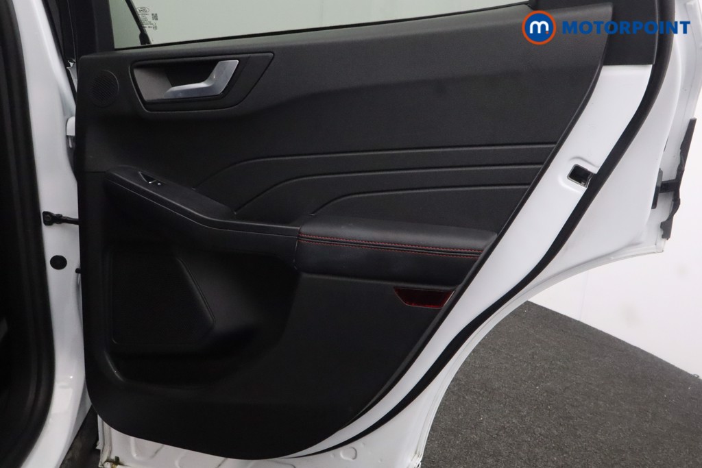 Ford Kuga Black Package Edition Automatic Petrol-Electric Hybrid SUV - Stock Number (1596538) - 20th supplementary image