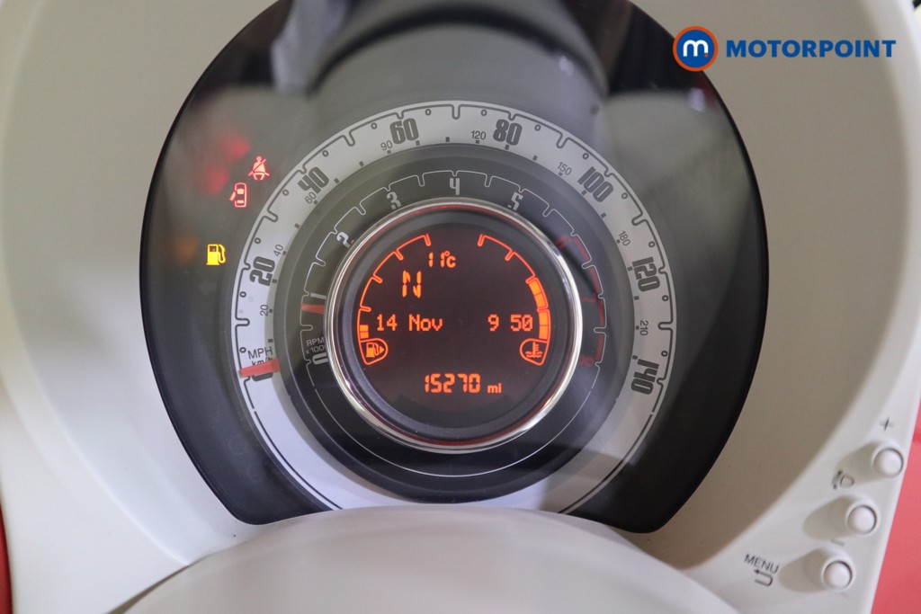 Fiat 500 Lounge Automatic Petrol Hatchback - Stock Number (1596753) - 5th supplementary image