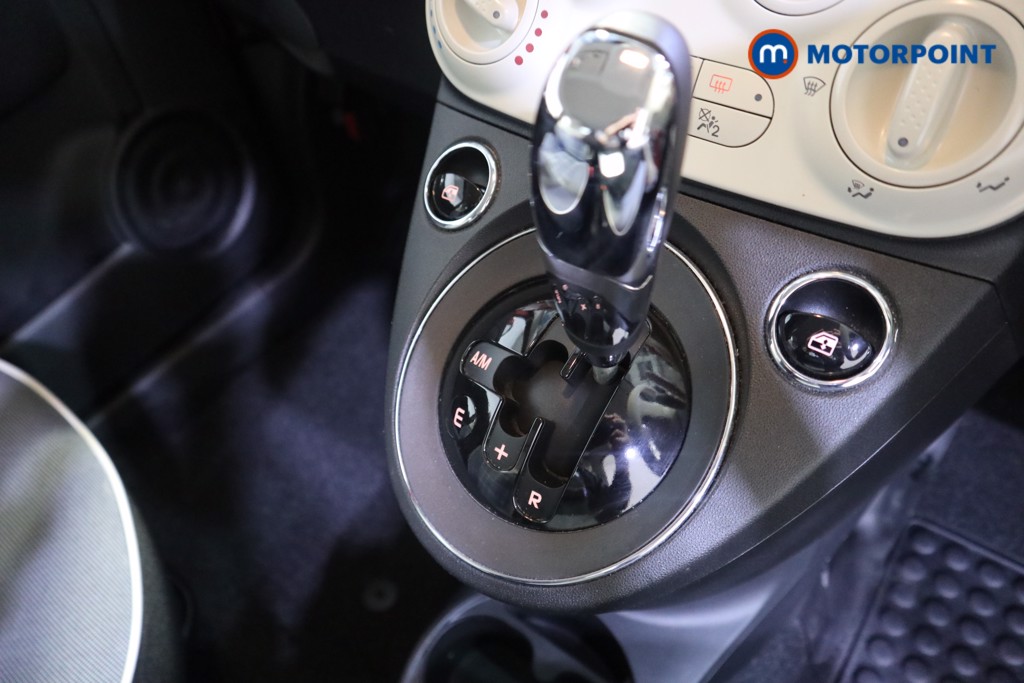 Fiat 500 Lounge Automatic Petrol Hatchback - Stock Number (1596753) - 8th supplementary image