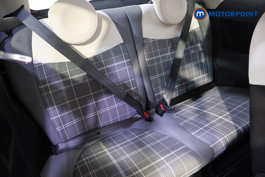 Fiat 500 Lounge Automatic Petrol Hatchback - Stock Number (1596753) - 12th supplementary image