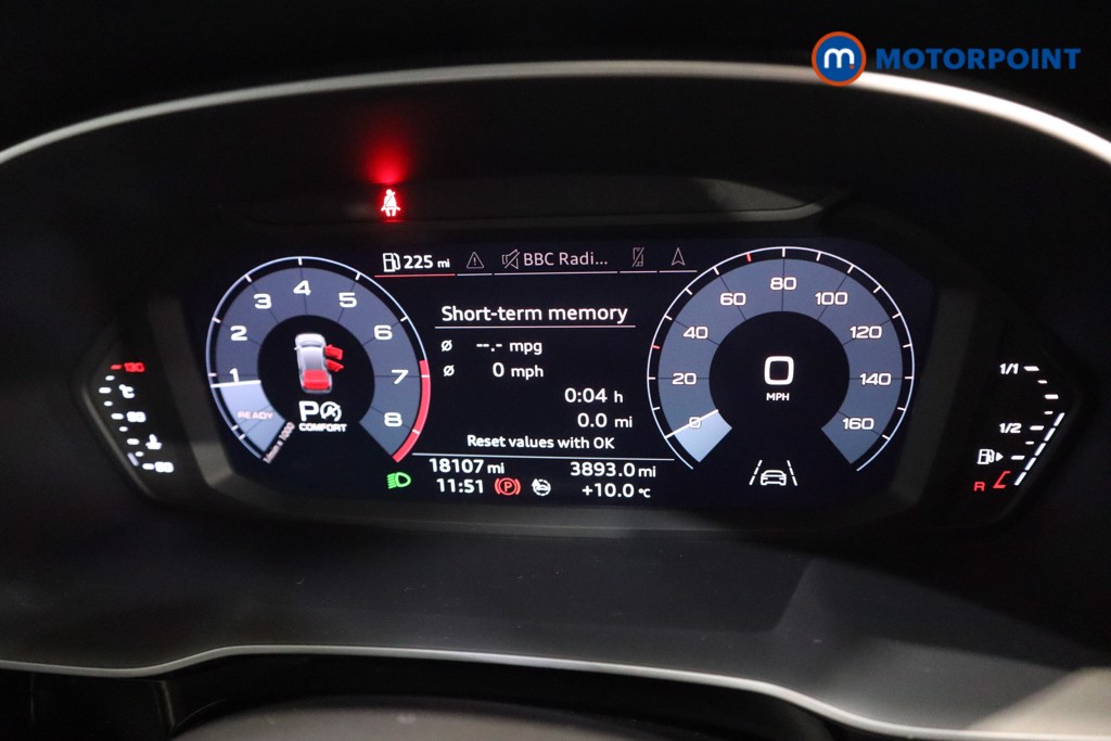 Audi Q3 S Line Automatic Petrol SUV - Stock Number (1596904) - 4th supplementary image