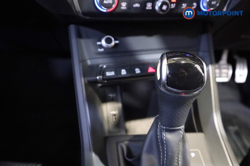 Audi Q3 S Line Automatic Petrol SUV - Stock Number (1596904) - 6th supplementary image