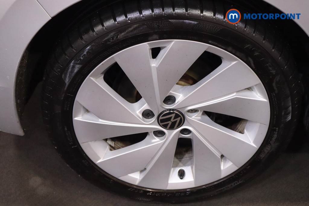 Volkswagen Golf Style Automatic Petrol Hatchback - Stock Number (1597022) - 21st supplementary image