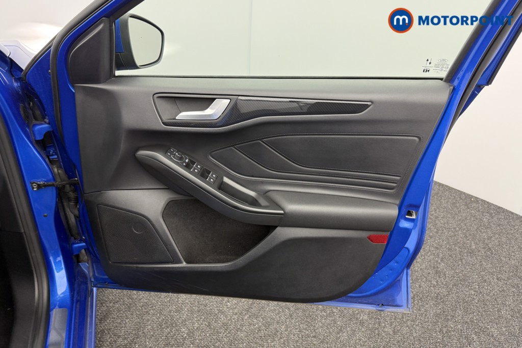 Ford Focus St-Line X Edition Manual Petrol Hatchback - Stock Number (1597070) - 16th supplementary image