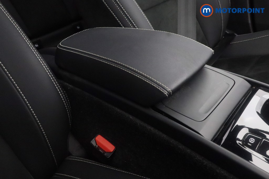 Volvo Xc40 Ultimate Automatic Petrol SUV - Stock Number (1597135) - 8th supplementary image