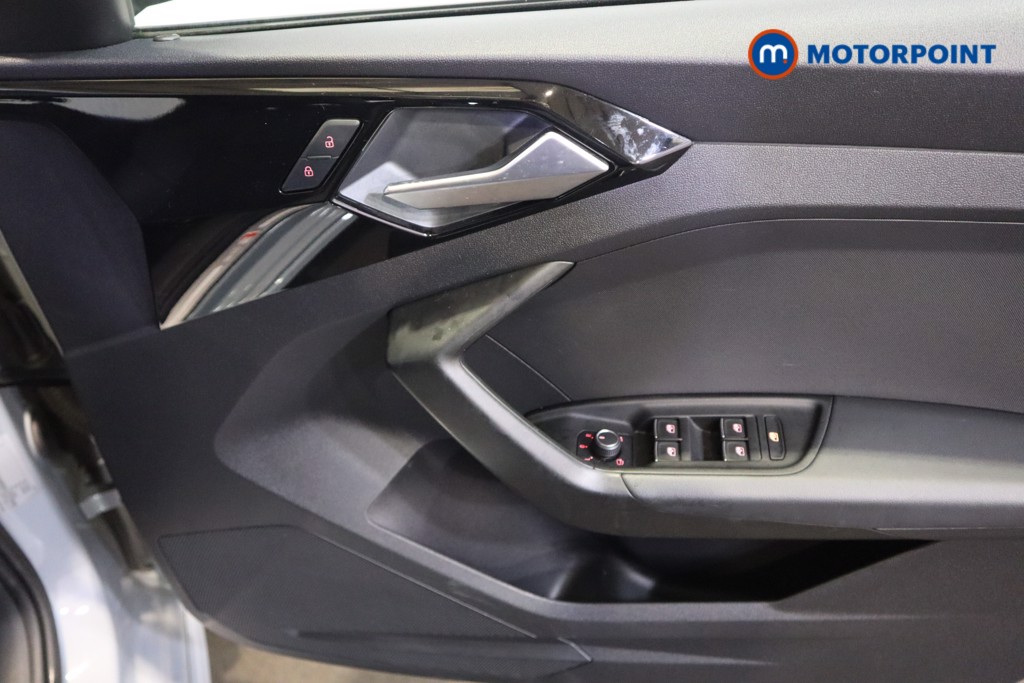 Audi A1 S Line Manual Petrol Hatchback - Stock Number (1597179) - 9th supplementary image