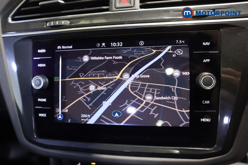 Volkswagen Tiguan Black Edition Automatic Petrol SUV - Stock Number (1597479) - 2nd supplementary image