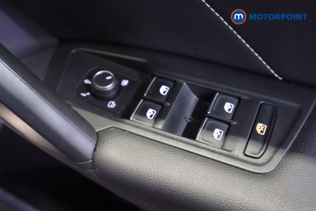 Volkswagen Tiguan Black Edition Automatic Petrol SUV - Stock Number (1597479) - 10th supplementary image