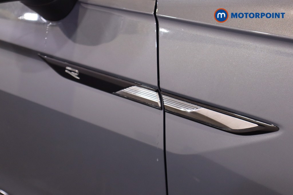 Volkswagen Tiguan Black Edition Automatic Petrol SUV - Stock Number (1597479) - 25th supplementary image