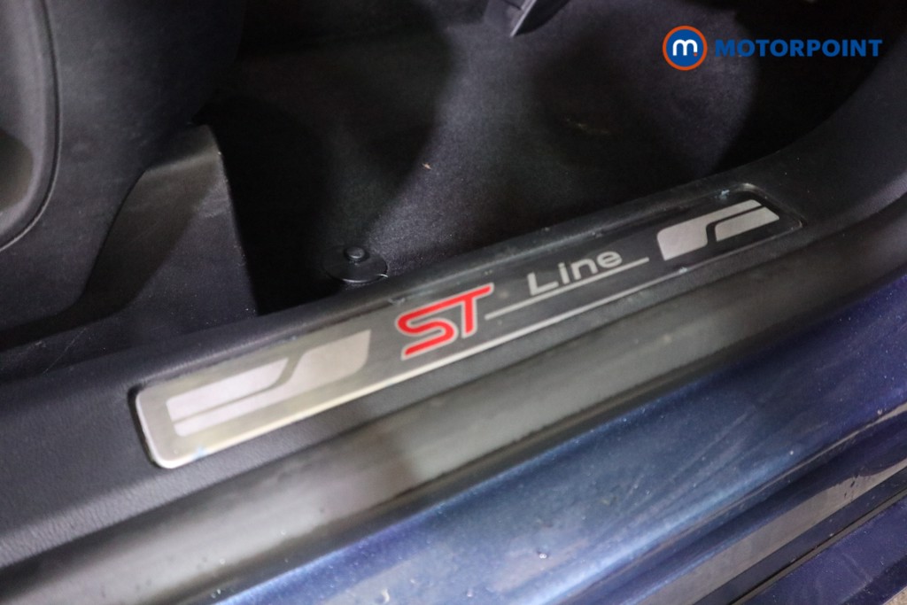 Ford Kuga St-Line Edition Manual Diesel SUV - Stock Number (1577467) - 15th supplementary image
