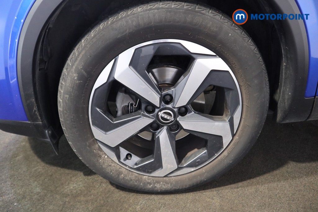 Nissan Qashqai N-Connecta Automatic Petrol SUV - Stock Number (1591786) - 21st supplementary image