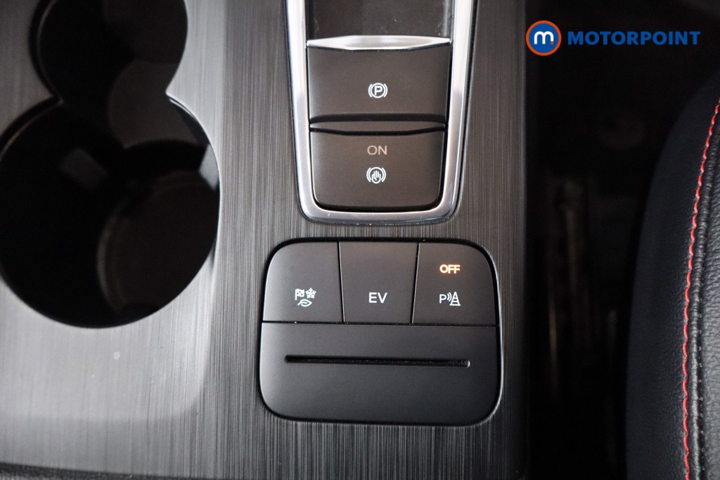 Ford Kuga St-Line Automatic Petrol Plug-In Hybrid SUV - Stock Number (1592701) - 17th supplementary image