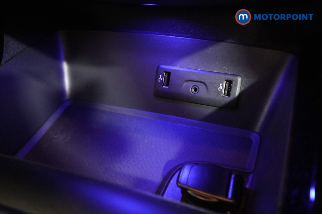 Renault Kadjar Iconic Automatic Petrol SUV - Stock Number (1592898) - 9th supplementary image