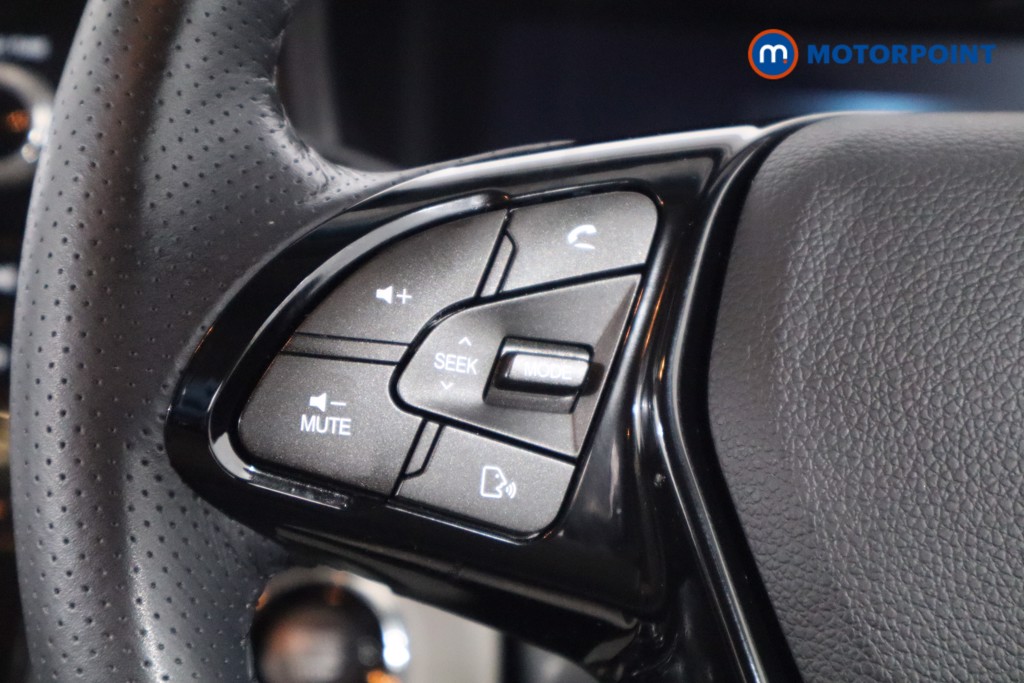 Ssangyong Tivoli Ultimate Automatic Petrol SUV - Stock Number (1593006) - 7th supplementary image