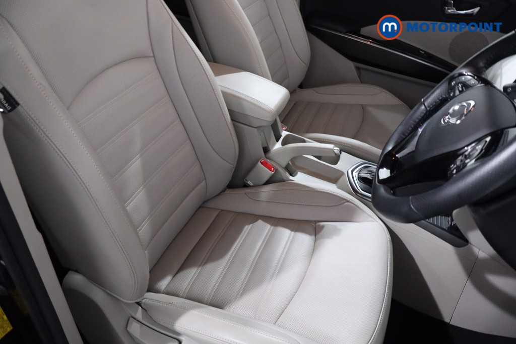 Ssangyong Tivoli Ultimate Automatic Petrol SUV - Stock Number (1593006) - 24th supplementary image