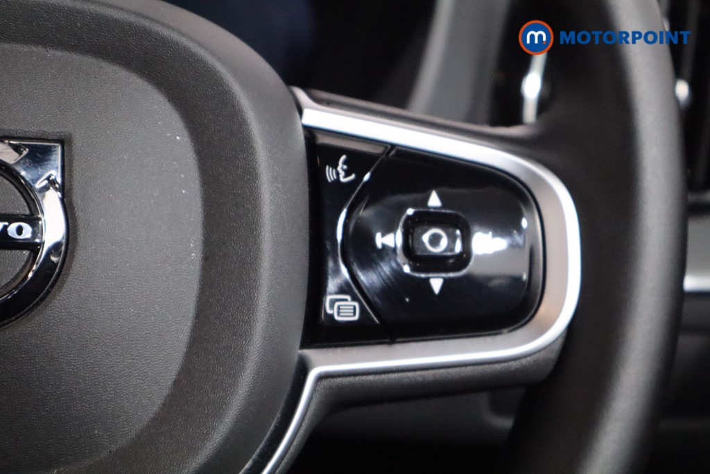 Volvo Xc60 Plus Automatic Petrol SUV - Stock Number (1594038) - 8th supplementary image