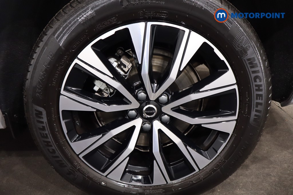 Volvo Xc60 Plus Automatic Petrol SUV - Stock Number (1594038) - 12th supplementary image