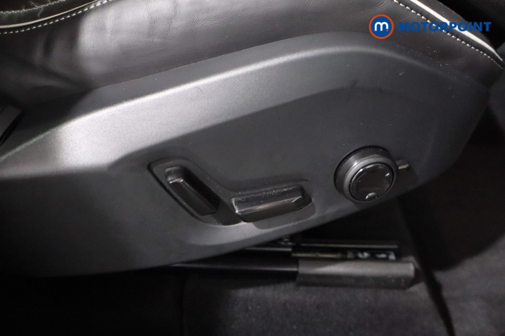 Volvo Xc60 Plus Automatic Petrol SUV - Stock Number (1594038) - 21st supplementary image