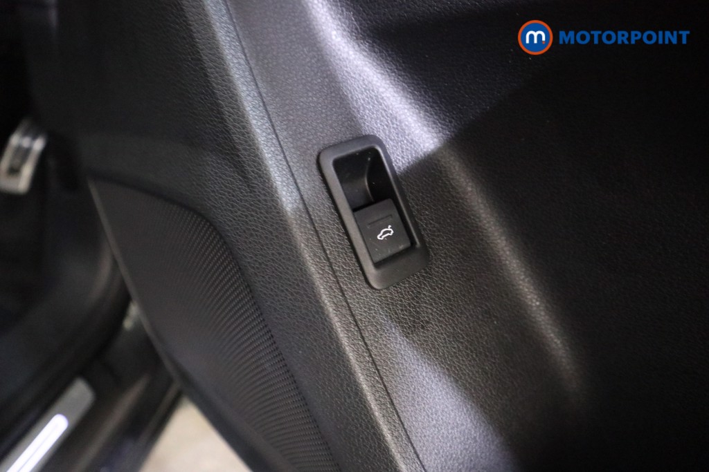 Audi Q3 S Line Automatic Diesel SUV - Stock Number (1595175) - 15th supplementary image