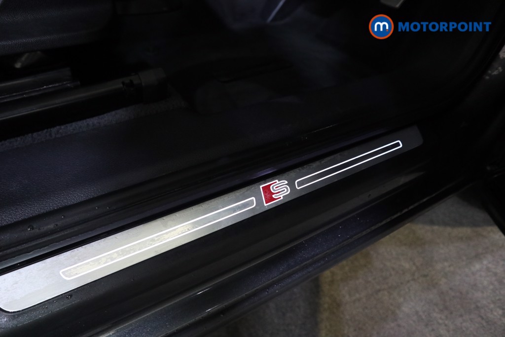 Audi Q3 S Line Automatic Diesel SUV - Stock Number (1595175) - 16th supplementary image